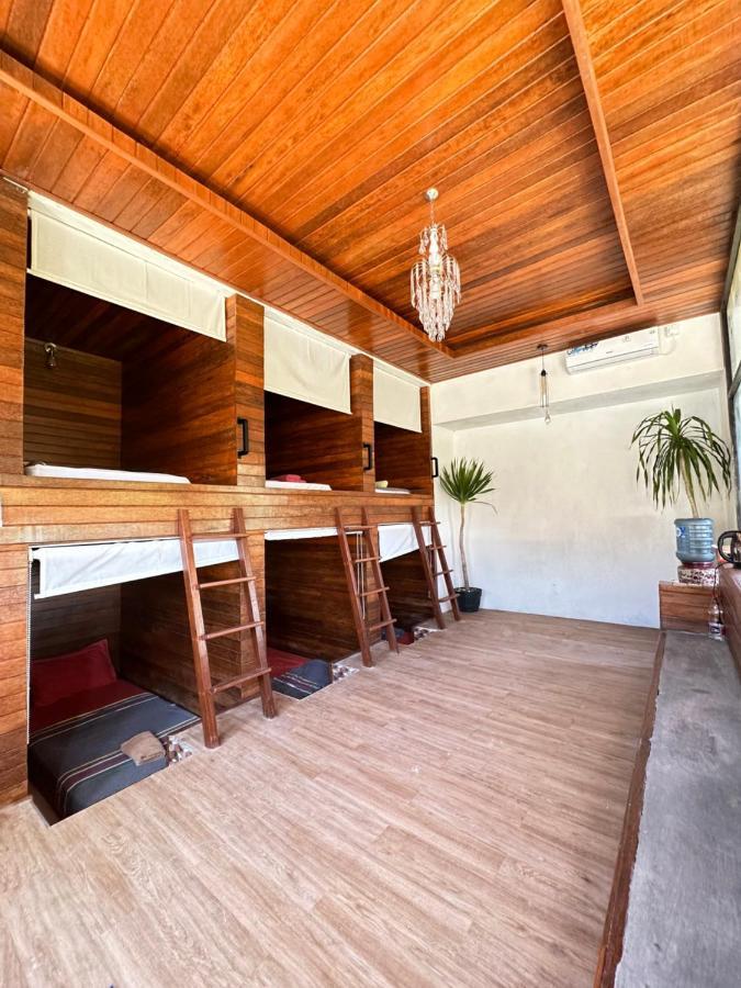 Penida Hills Hostel Batununggul Zewnętrze zdjęcie
